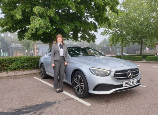 Derby Lady Chauffeur Hire - Female Chauffeurs Derby